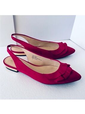 Amelia Grace Fuchsia Pink Ruffled Slingback Golden Heels Women’s Size 8